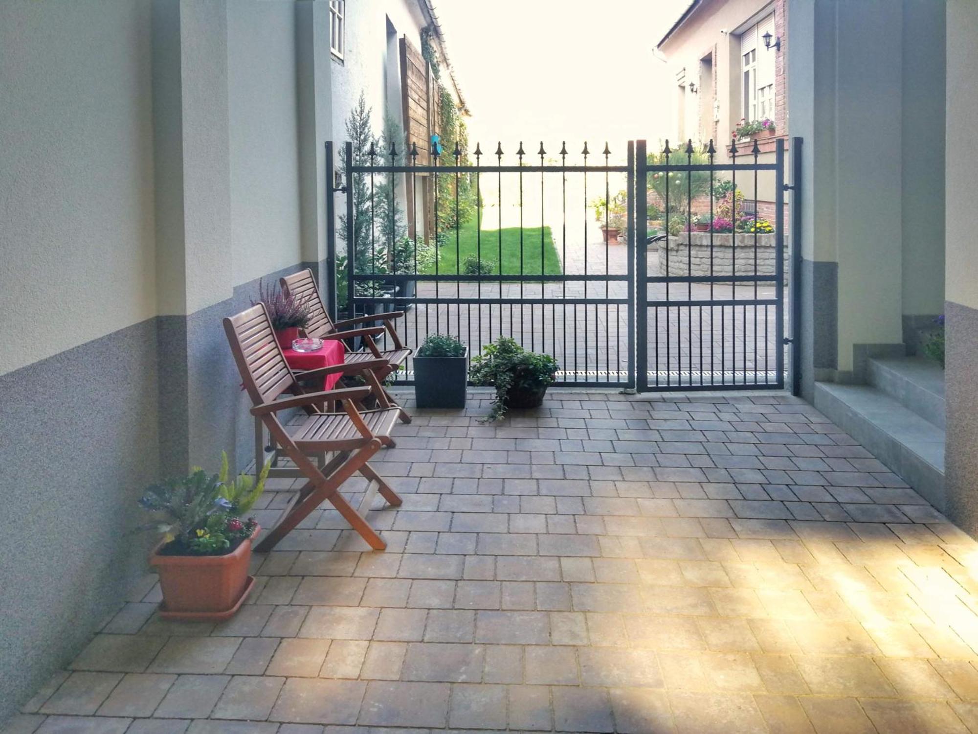 M37 Apartman Debrecen Eksteriør bilde