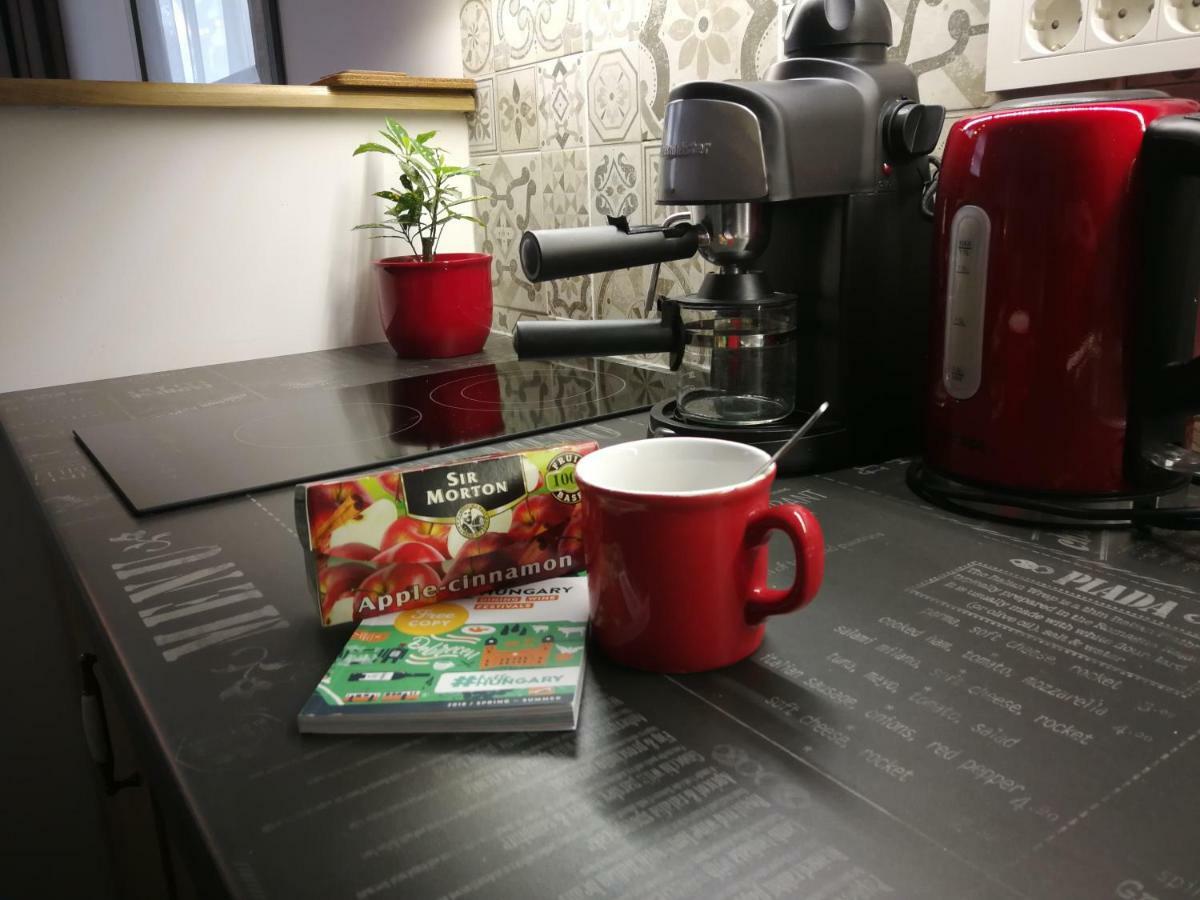 M37 Apartman Debrecen Eksteriør bilde