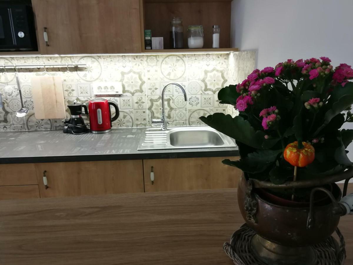 M37 Apartman Debrecen Eksteriør bilde